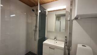 Отель HOTEL Lost In Levi & apartments Леви Двухместный номер с 2 отдельными кроватями-6